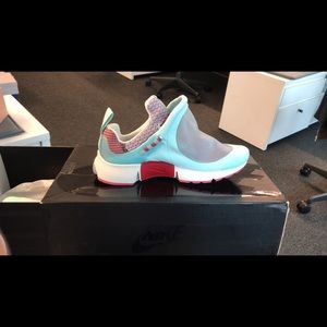 Meet your Posher, Sabrina